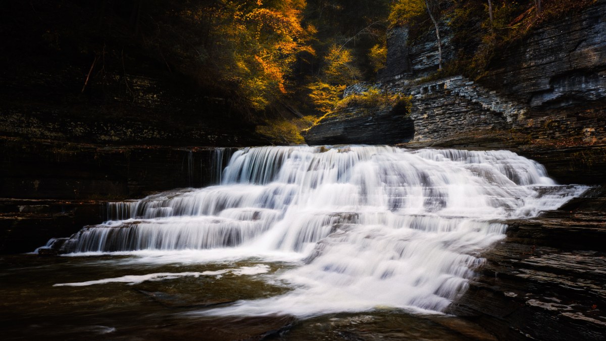 Liquid Veil of the Gorge
