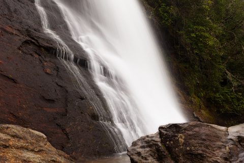 Veil of the Liquid Wall